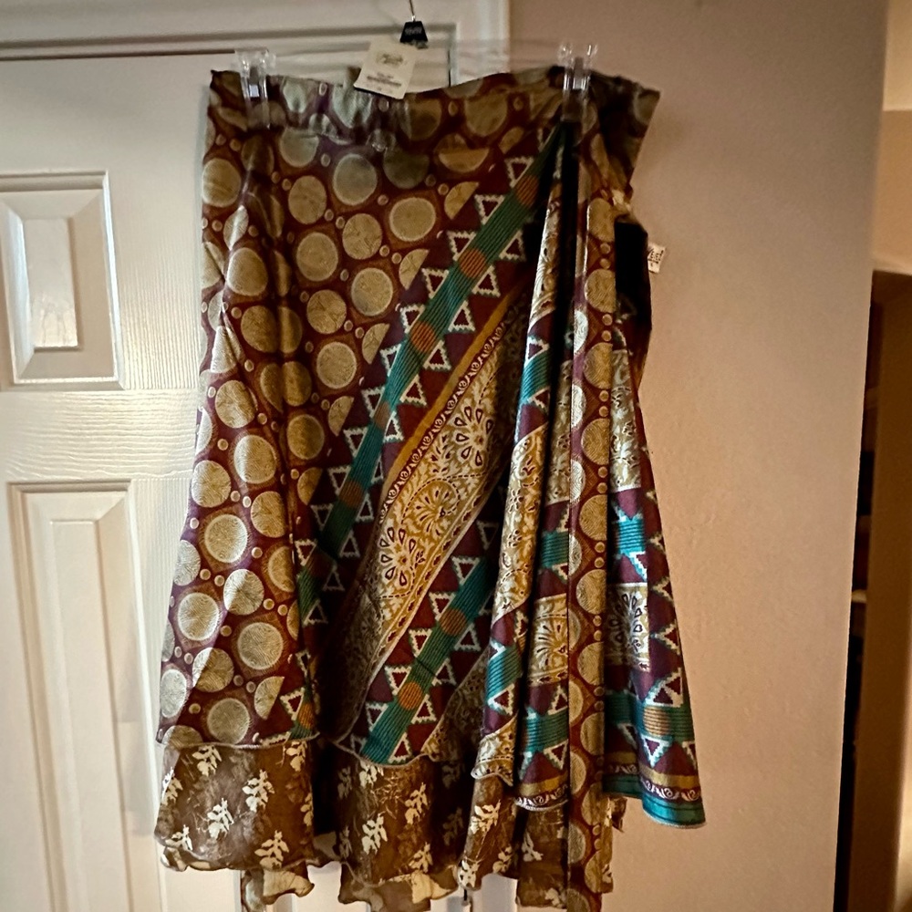 WEREZ WRAP AROUND SKIRT